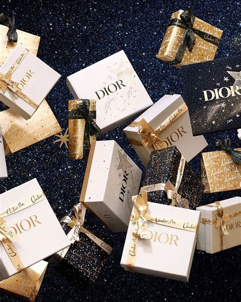 Make the Holiday Season Magical with Dior